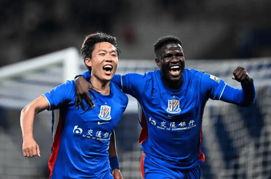 米兰体育官方网站-2:2!射门20:8,中超:申花连追两球,战平铜梁龙,避免三连败